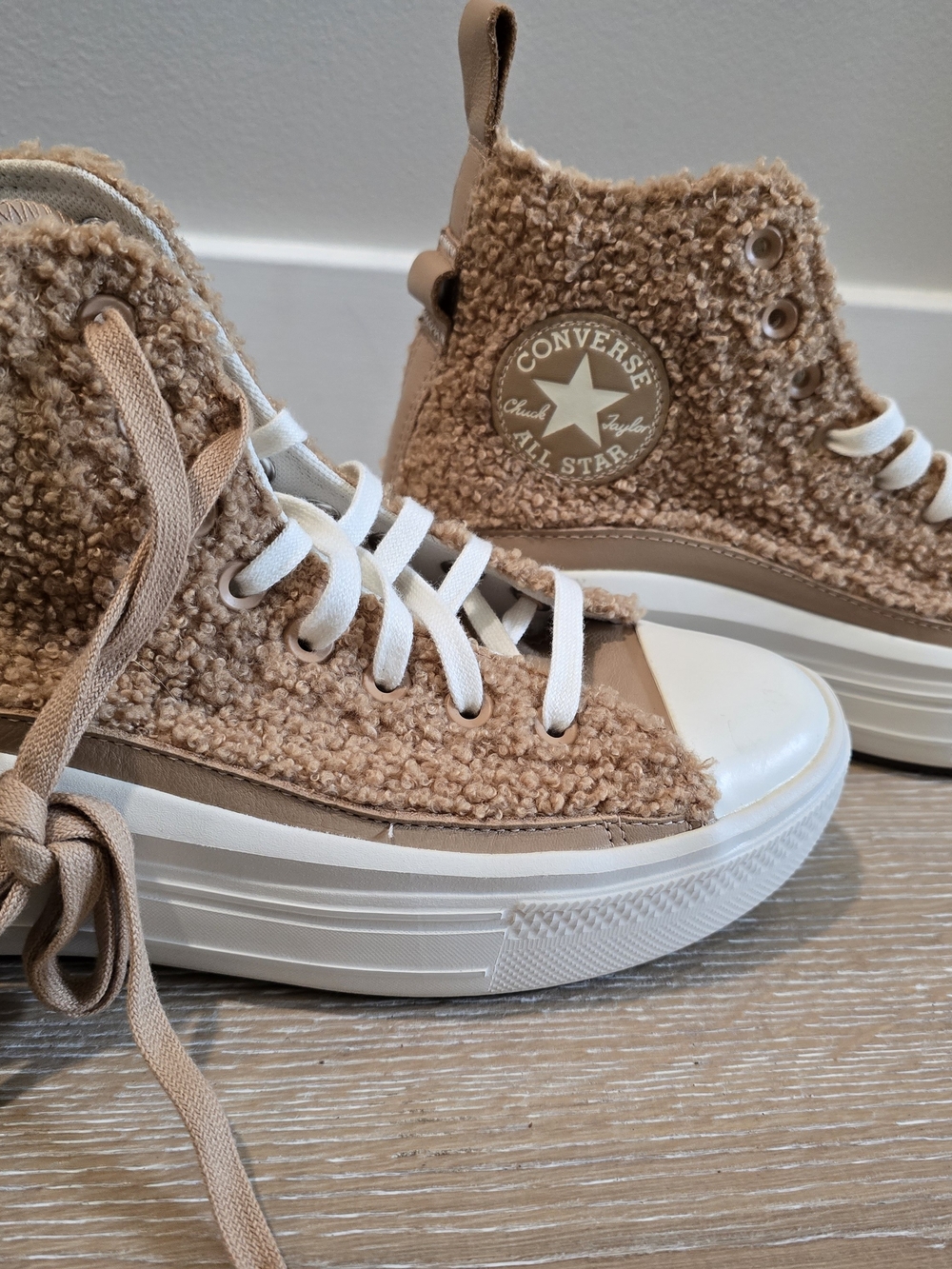 Converse Tan Sherpa High-Top Sneakers with White Soles NWOT - 7.5